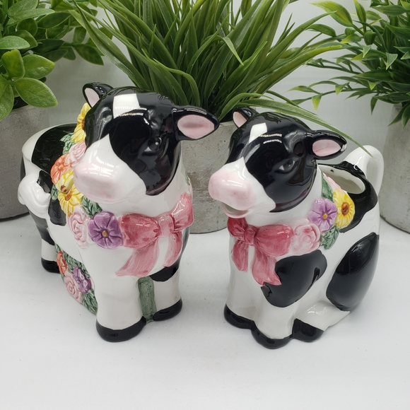Sweet Bessie's Bouquet 1996 Vintage Floral Cow Cream and Sugar Set by Karen Bell - Picture 15 of 16